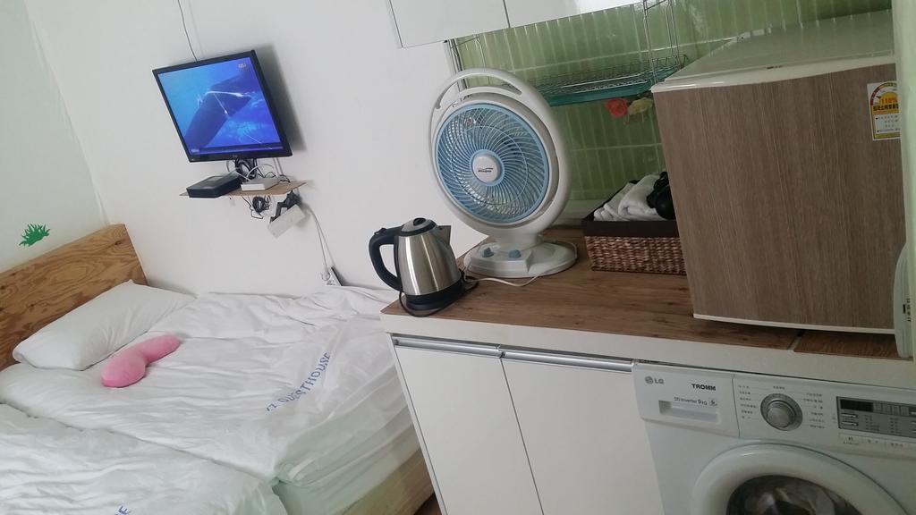 Myeongdong Guesthouse Seoul Zimmer foto